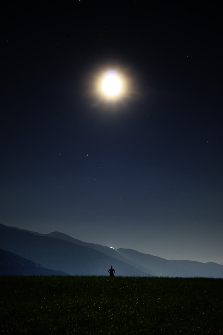 night, stars, moon-913046.jpg
